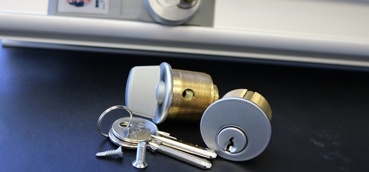 Commercial Lock Installation Bonita